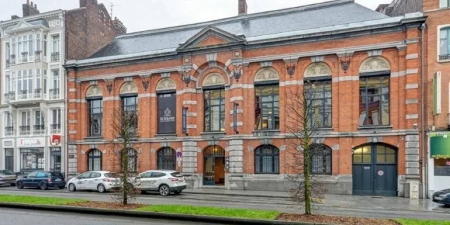 Be Square - facade