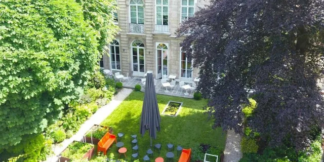 Clarance Hotel - divers