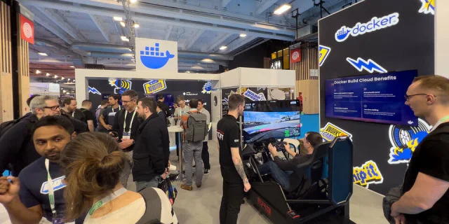 E RACE EVOLUTION - Simulateurs de course