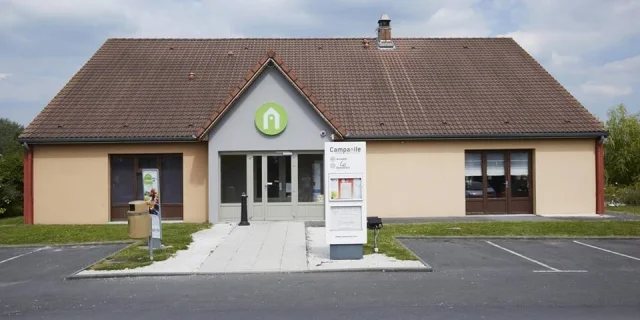 Hôtel Restaurant Campanile Lille Ouest - Lomme - facade