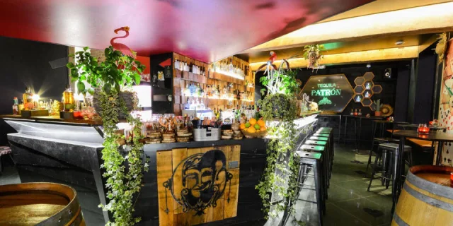 Joker Cocktails & Bar - master