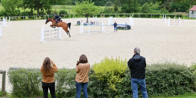 Louvaris Equi